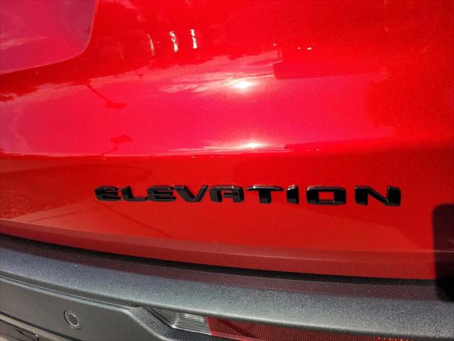 2026 GMC Acadia Elevation FWD