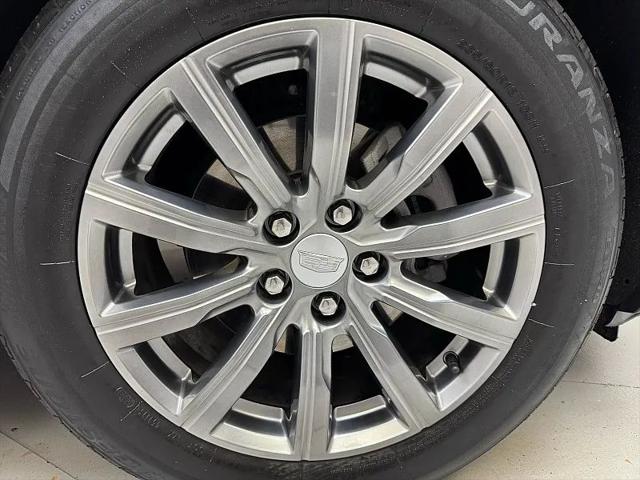 2023 Cadillac XT4 FWD Premium Luxury