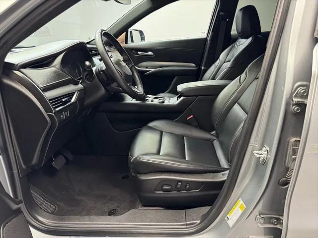 2023 Cadillac XT4 FWD Premium Luxury