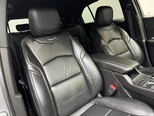 2023 Cadillac XT4 FWD Premium Luxury