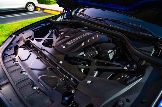 2023 BMW X6 M Base
