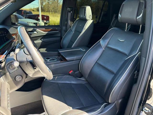 2022 Cadillac Escalade 4WD Premium Luxury