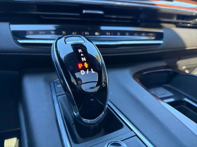 2022 Cadillac Escalade 4WD Premium Luxury