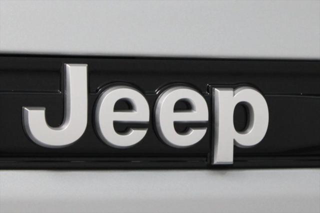 2025 Jeep Grand Cherokee Laredo X 4x2