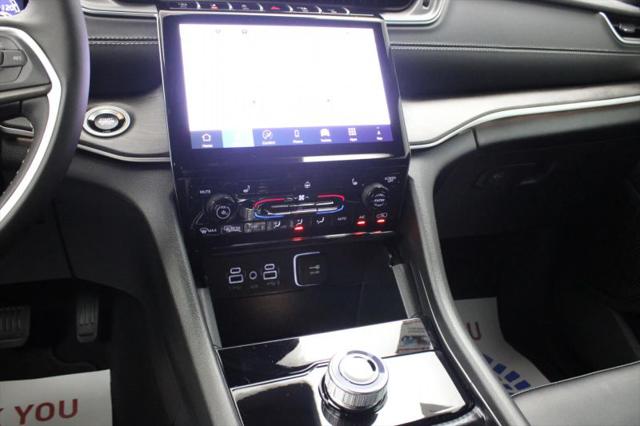 2025 Jeep Grand Cherokee Limited 4x2