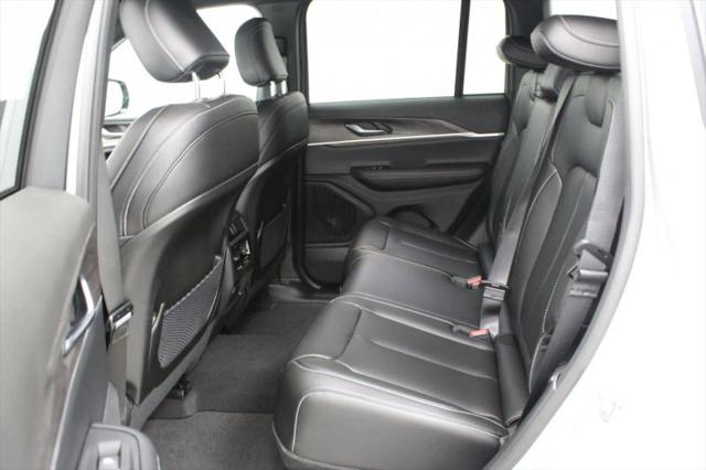 2025 Jeep Grand Cherokee Limited 4x2