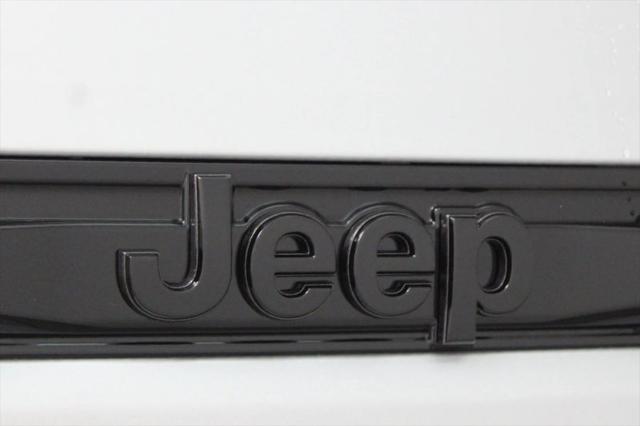 2025 Jeep Grand Cherokee Limited 4x2
