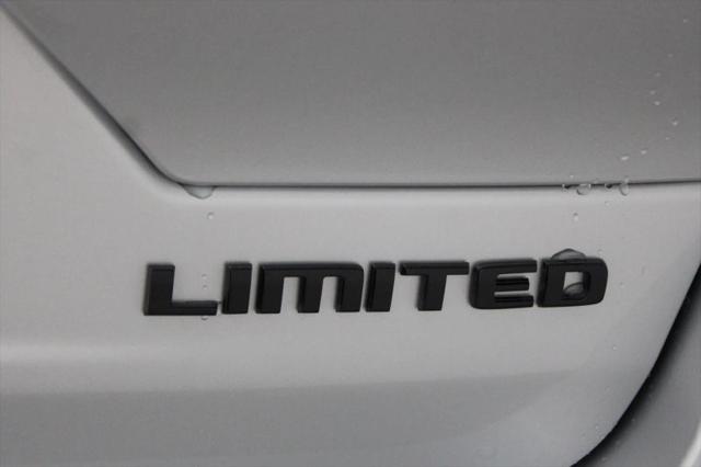 2025 Jeep Grand Cherokee Limited 4x2