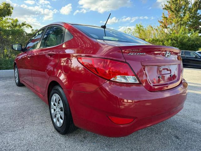 2017 Hyundai Accent SE