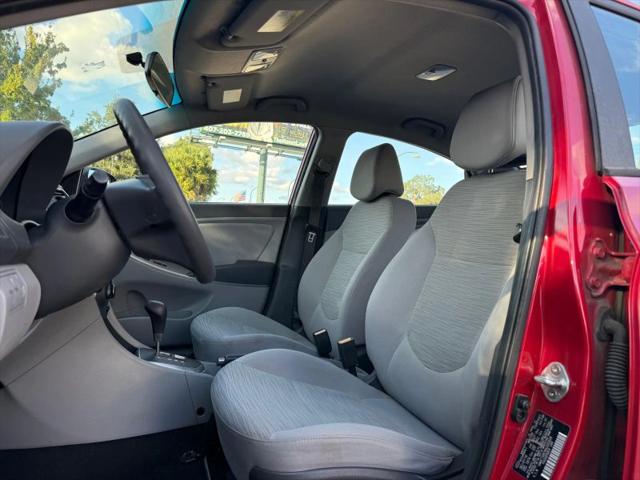 2017 Hyundai Accent SE