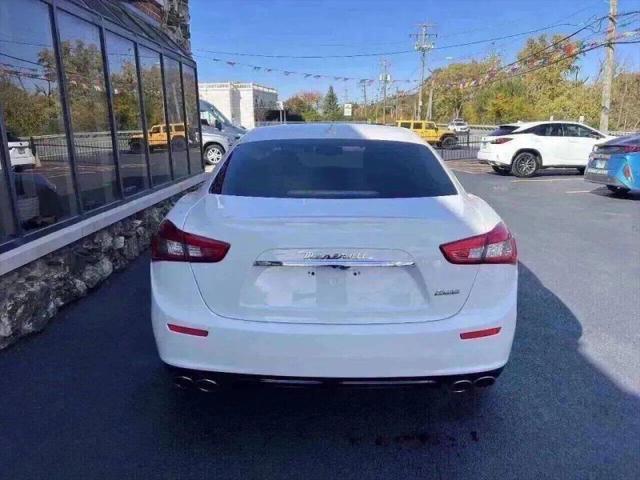 2016 Maserati Ghibli Base