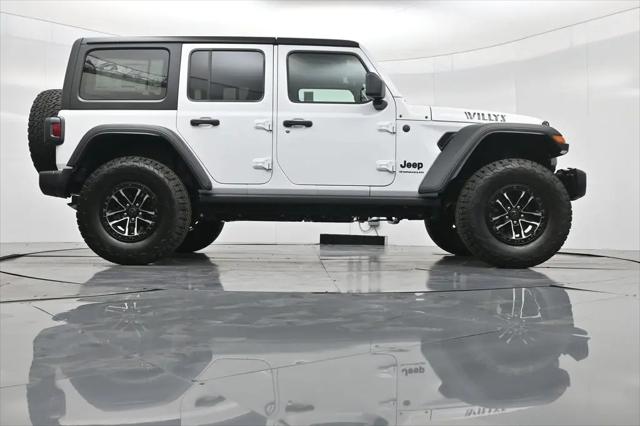 2025 Jeep Wrangler 4-Door Willys 4x4