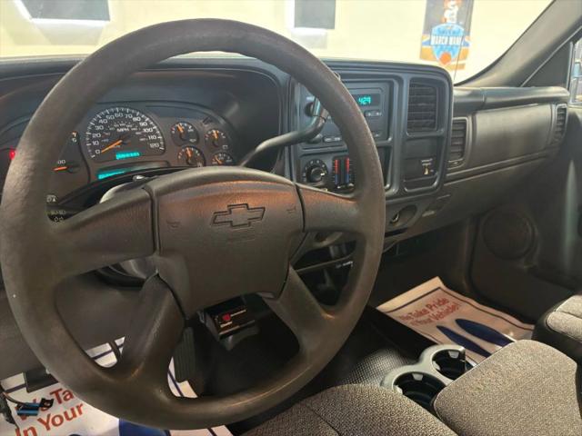 2003 Chevrolet Silverado 3500 Base