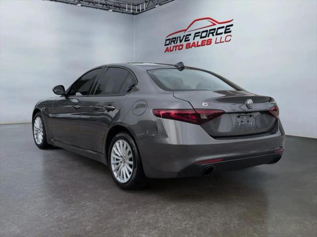 2022 Alfa Romeo Giulia Sprint AWD