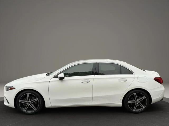 2019 Mercedes-Benz A 220 A 220