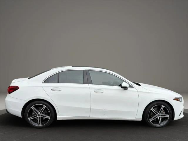 2019 Mercedes-Benz A 220 A 220