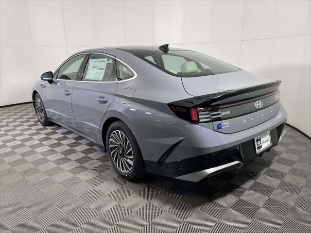 2026 Hyundai Sonata Hybrid SEL