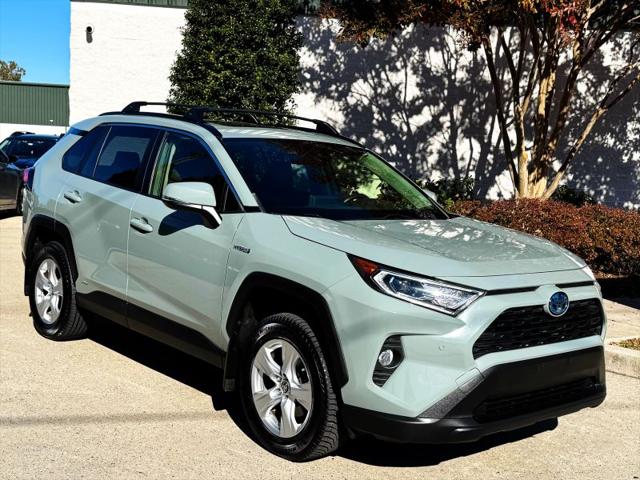 2019 Toyota RAV4 Hybrid XLE for sale in Philadelphia, PA