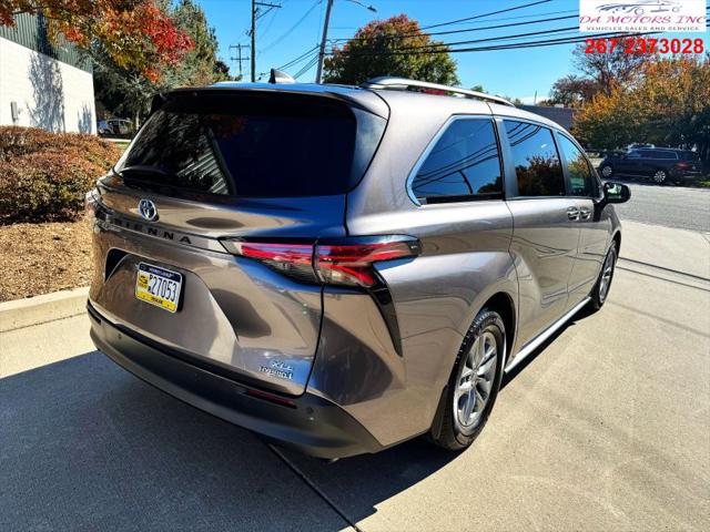 2021 Toyota Sienna XLE