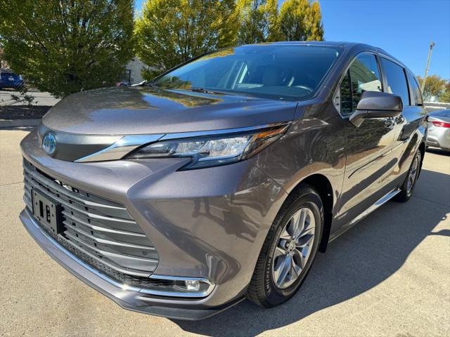 2021 Toyota Sienna XLE