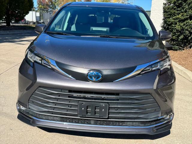 2021 Toyota Sienna XLE