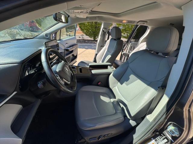 2021 Toyota Sienna XLE