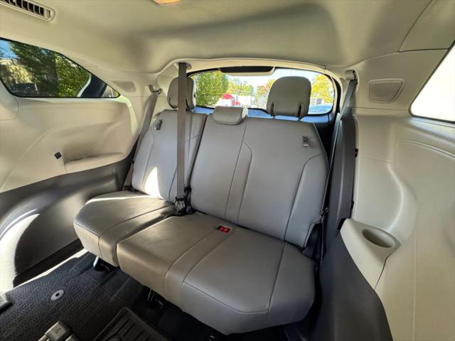 2021 Toyota Sienna XLE