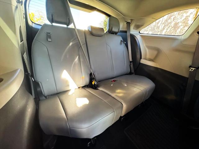 2021 Toyota Sienna XLE