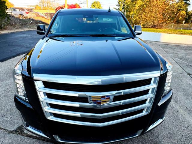 2019 Cadillac Escalade ESV Luxury