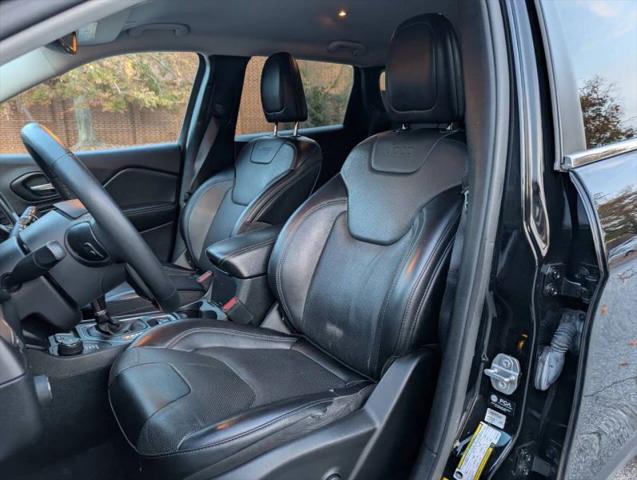2022 Jeep Cherokee Latitude Lux 4x4