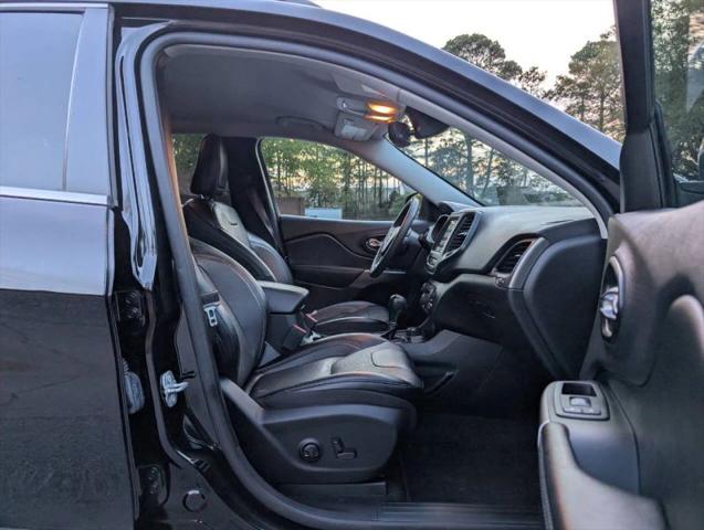 2022 Jeep Cherokee Latitude Lux 4x4
