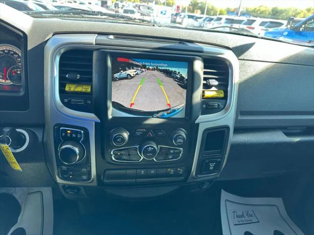 2017 Ram 1500 Big Horn Crew Cab 4x4 5'7" Box