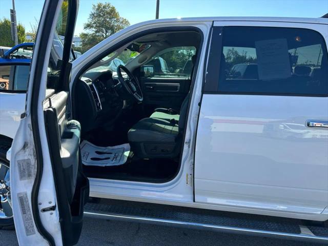 2017 Ram 1500 Big Horn Crew Cab 4x4 5'7" Box