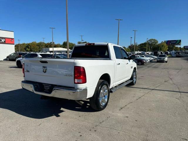 2017 Ram 1500 Big Horn Crew Cab 4x4 5'7" Box