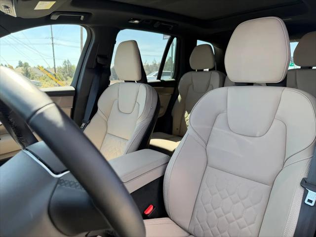 2026 Volvo XC90 Plus, B6 AWD Gas (mild hybrid), Gasoline, Bright, 7 Seats