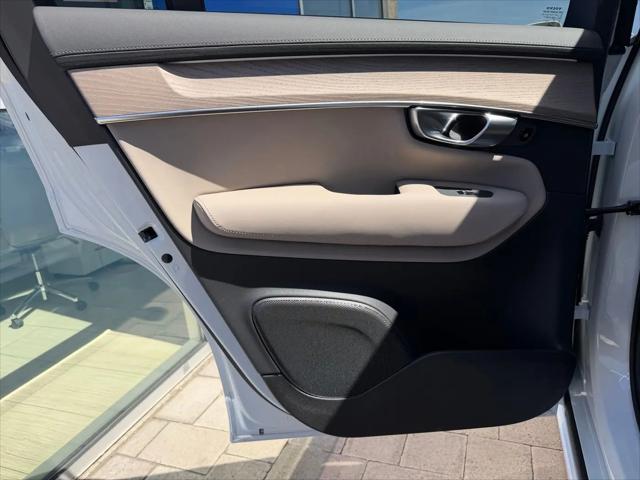 2026 Volvo XC90 Plus, B6 AWD Gas (mild hybrid), Gasoline, Bright, 7 Seats