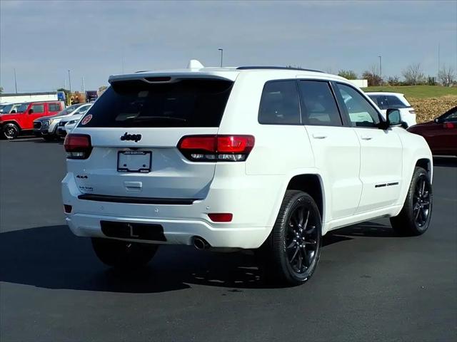 2022 Jeep Grand Cherokee Laredo X 4x4
