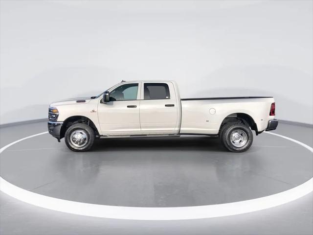 2026 Ram 3500 Tradesman Crew Cab 4x4 8' Box