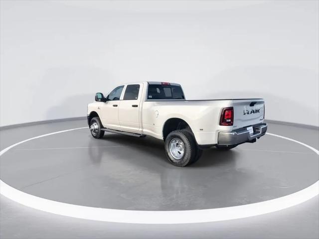 2026 Ram 3500 Tradesman Crew Cab 4x4 8' Box