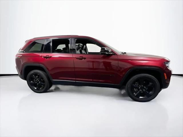 2023 Jeep Grand Cherokee Altitude 4x4