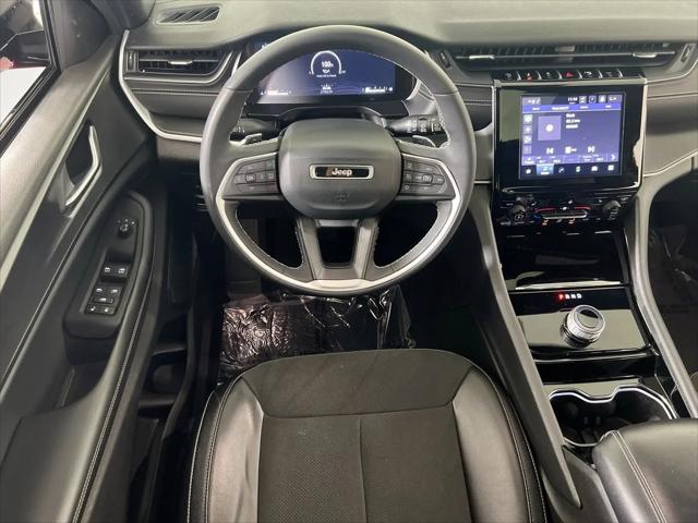 2023 Jeep Grand Cherokee Altitude 4x4