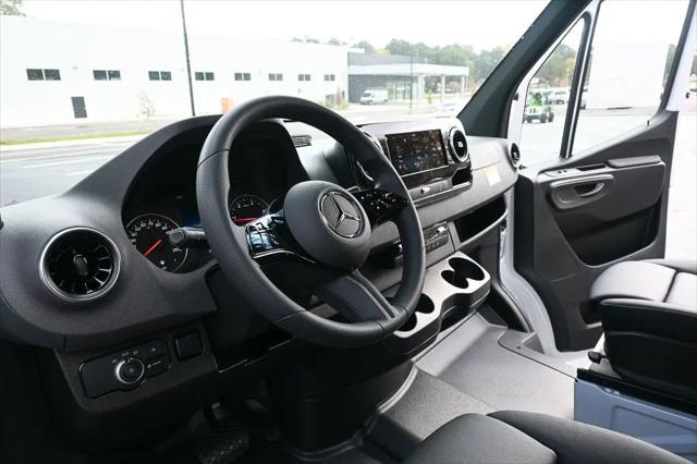 2026 Mercedes-Benz Sprinter 2500 Standard Roof 4-Cyl Diesel HO
