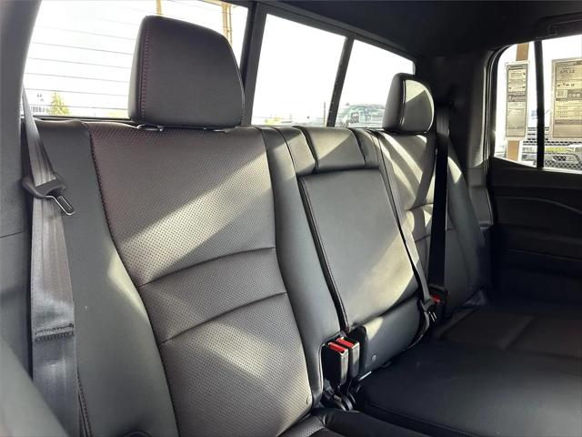 2026 Honda Ridgeline Black Edition Two-Tone