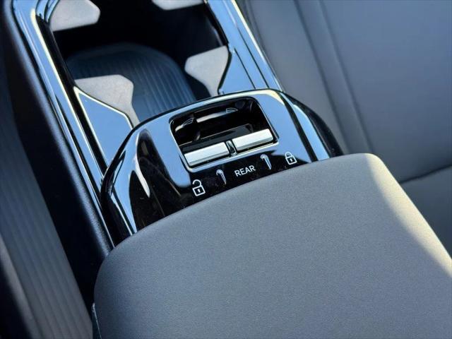2026 Volvo EX30 Plus Twin Motor Performance, Fully electric