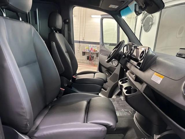 2026 Mercedes-Benz Sprinter 2500 High Roof 4-Cyl Diesel HO
