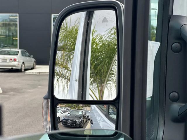 2026 Mercedes-Benz Sprinter 2500 Standard Roof 4-Cyl Diesel