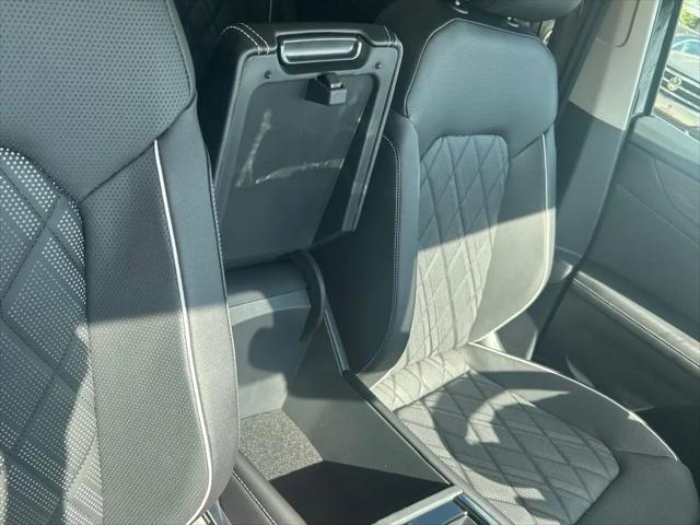 2026 Volkswagen Atlas SEL Premium R-Line
