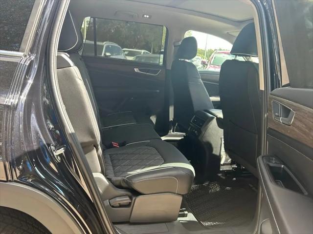 2026 Volkswagen Atlas SEL Premium R-Line