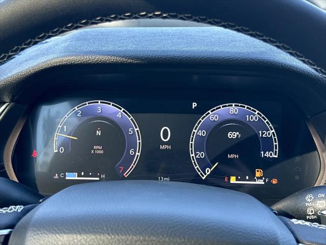 2025 Jeep Grand Cherokee L Laredo X 4x4