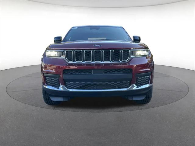 2025 Jeep Grand Cherokee L Laredo X 4x4